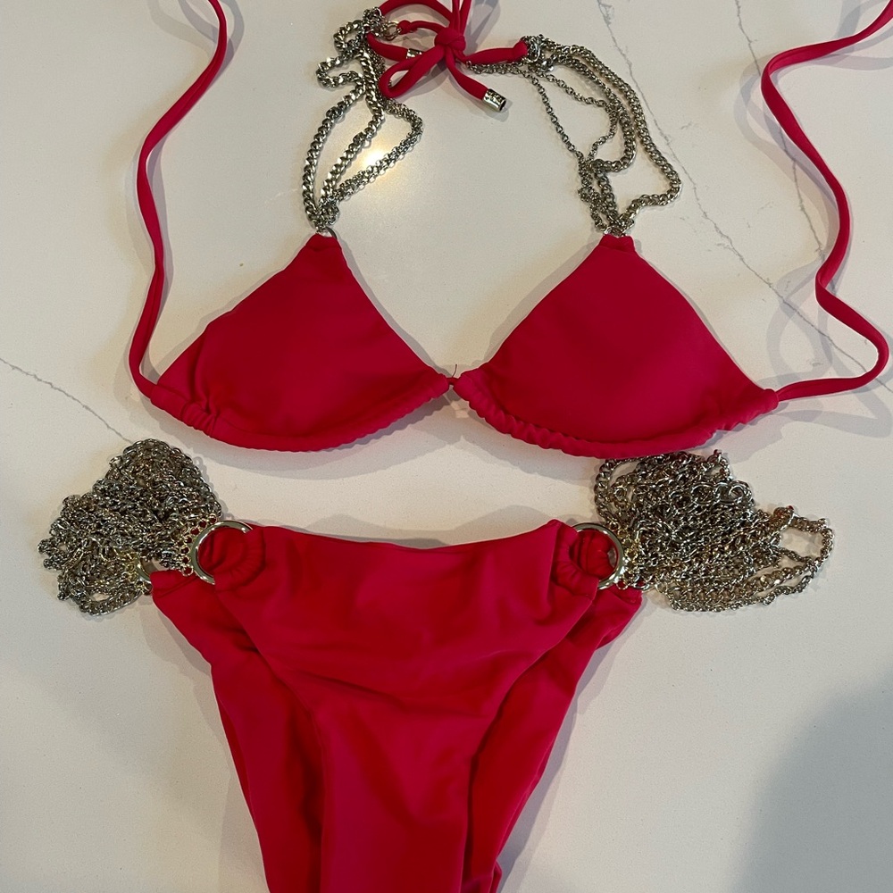 Beach Bunny Hot Pink Chain-Accent Triangle Bikini  - NWOT